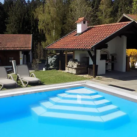 Apartment Mit Moeblierter Terrasse Und Waldblick By Interhome *